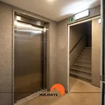 #235 New Town Nightlife Nearby Albufeira