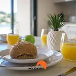 #235 New Town Nightlife Nearby Appartamento