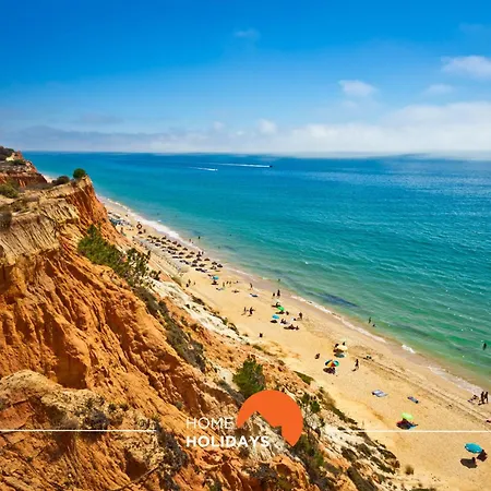 #235 New Town Nightlife Nearby * Albufeira